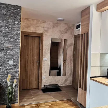 & Kocic Apartment